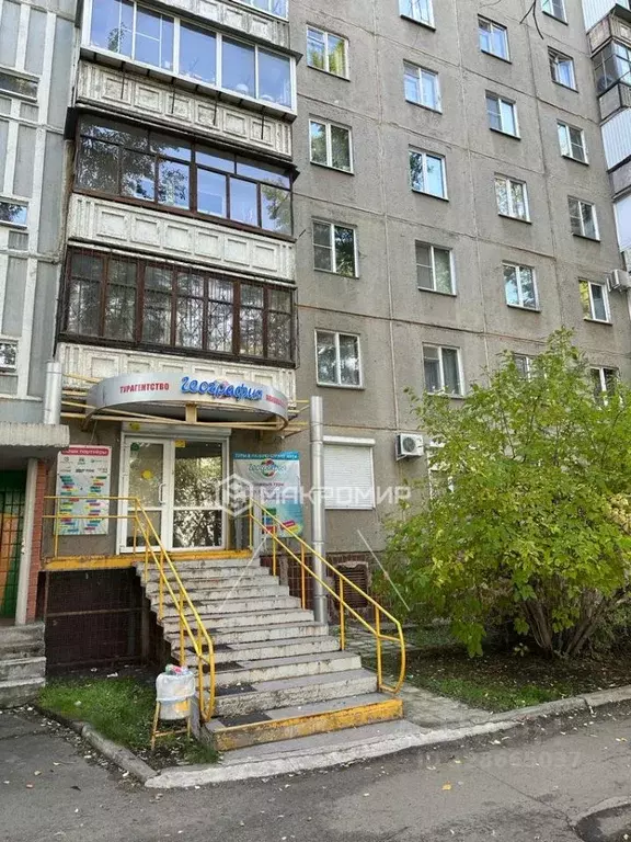 4-к кв. Челябинская область, Челябинск ул. Братьев Кашириных, 89 (74.0 ... - Фото 1