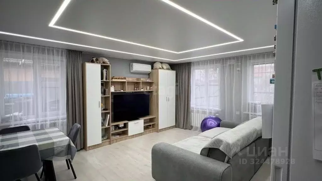 Дом в Воронежская область, Каширский район, Боевское с/пос, с. Боево ... - Фото 1