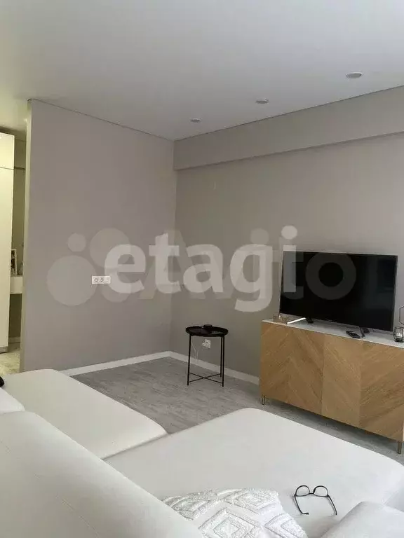 2-к. квартира, 55 м, 5/9 эт. - Фото 1