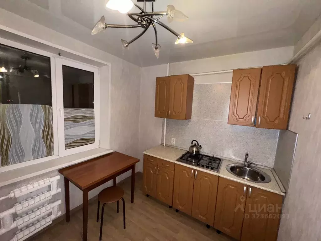 1-к кв. Рязанская область, Рязань ул. Есенина, 108 (40.0 м) - Фото 0