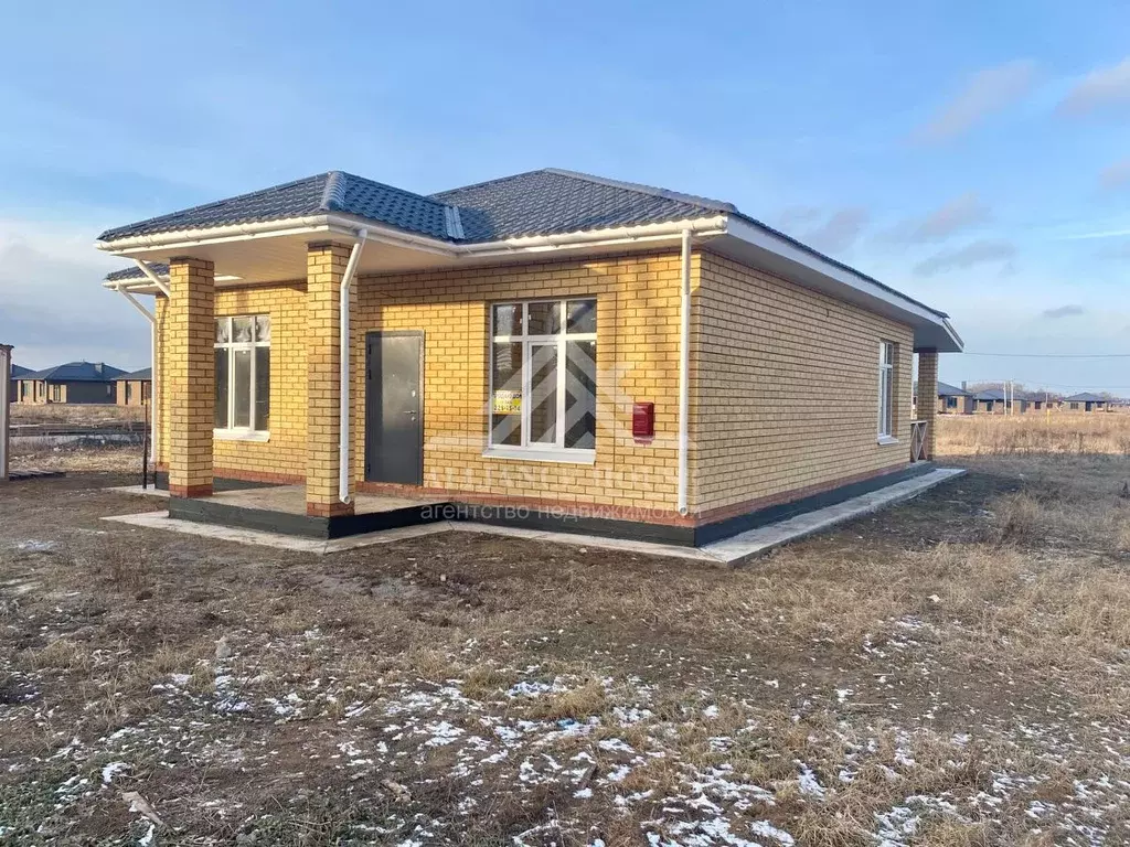 Дом в Татарстан, Лаишевский район, Егорьевское с/пос, д. Кзыл-Иль, ... - Фото 0