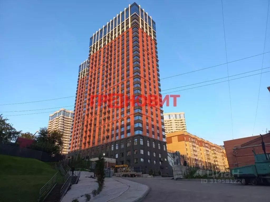3-к кв. Новосибирская область, Новосибирск Военная ул., 51 (71.8 м) - Фото 0