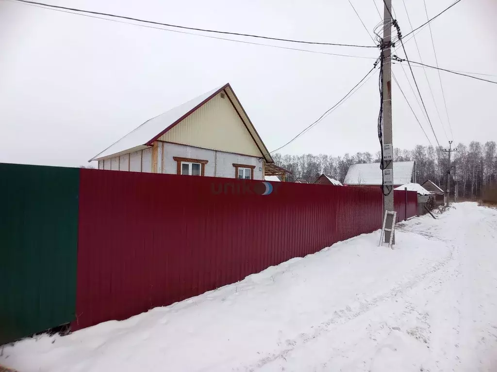 Дом в Башкортостан, Иглинский сельсовет, с. Иглино ул. ... - Фото 0