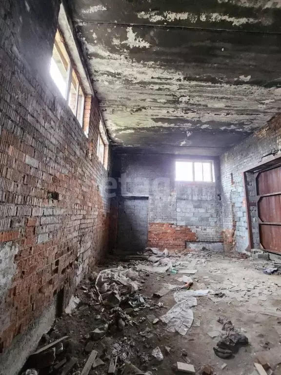 Помещение свободного назначения в Свердловская область, Белоярский пгт ... - Фото 1