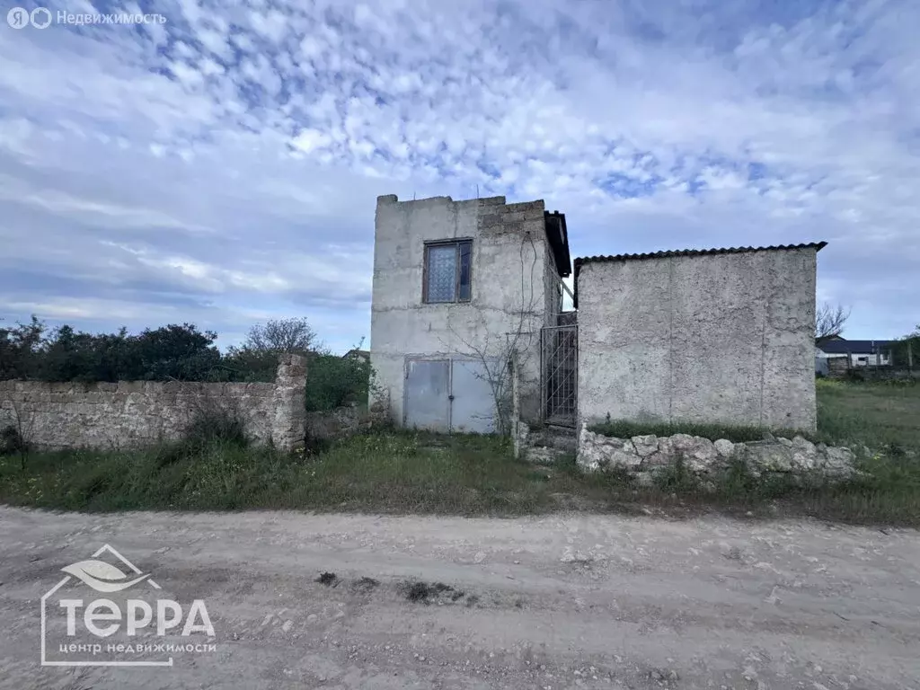 Дом в Сакский район, Суворовское сельское поселение, село Великое ... - Фото 1