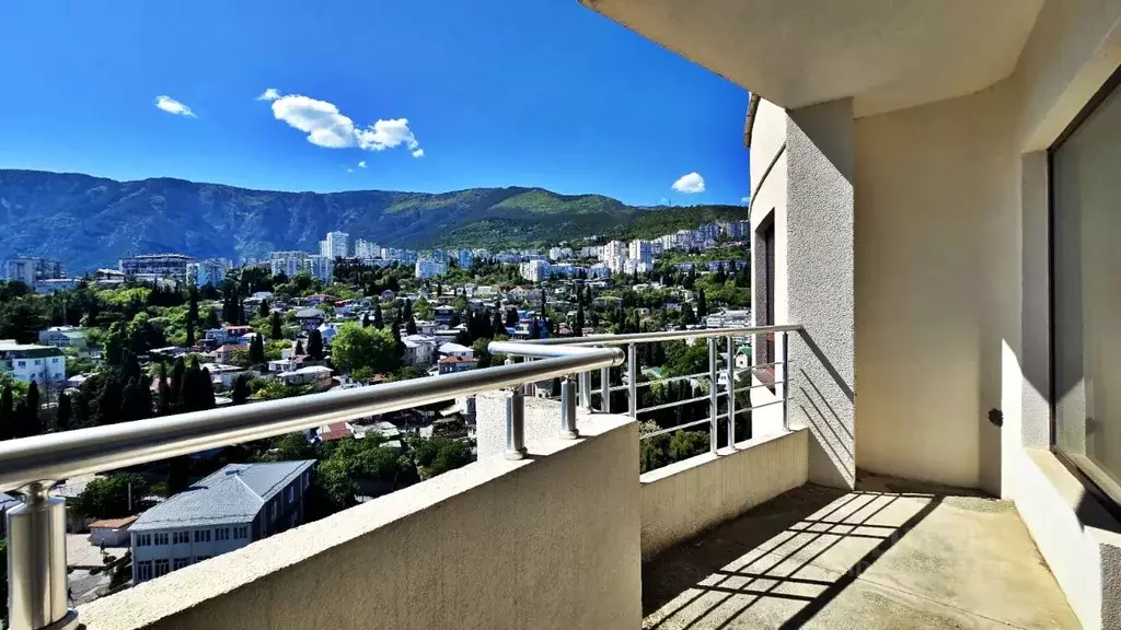 Свободной планировки кв. Крым, Ялта ул. Ленинградская, 25 (98.3 м) - Фото 0
