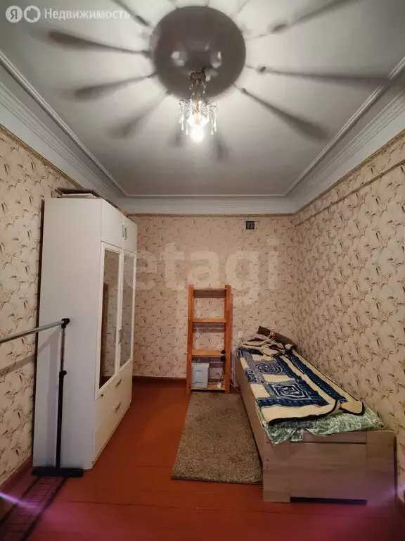 2-комнатная квартира: Псков, улица Яна Фабрициуса, 25 (56.1 м) - Фото 1