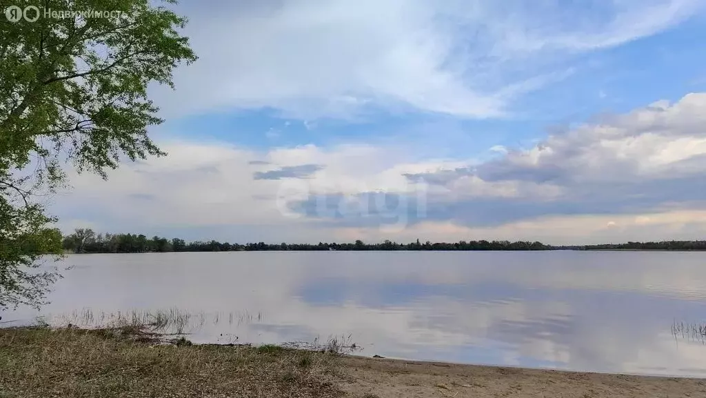 Дом в Энгельсский район, Красноярское муниципальное образование, СНТ ... - Фото 1