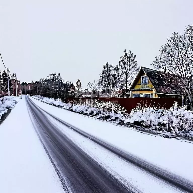 Дом в Карелия, Пряжинский район, Эссойльское с/пос, д. Сямозеро ул. ... - Фото 1