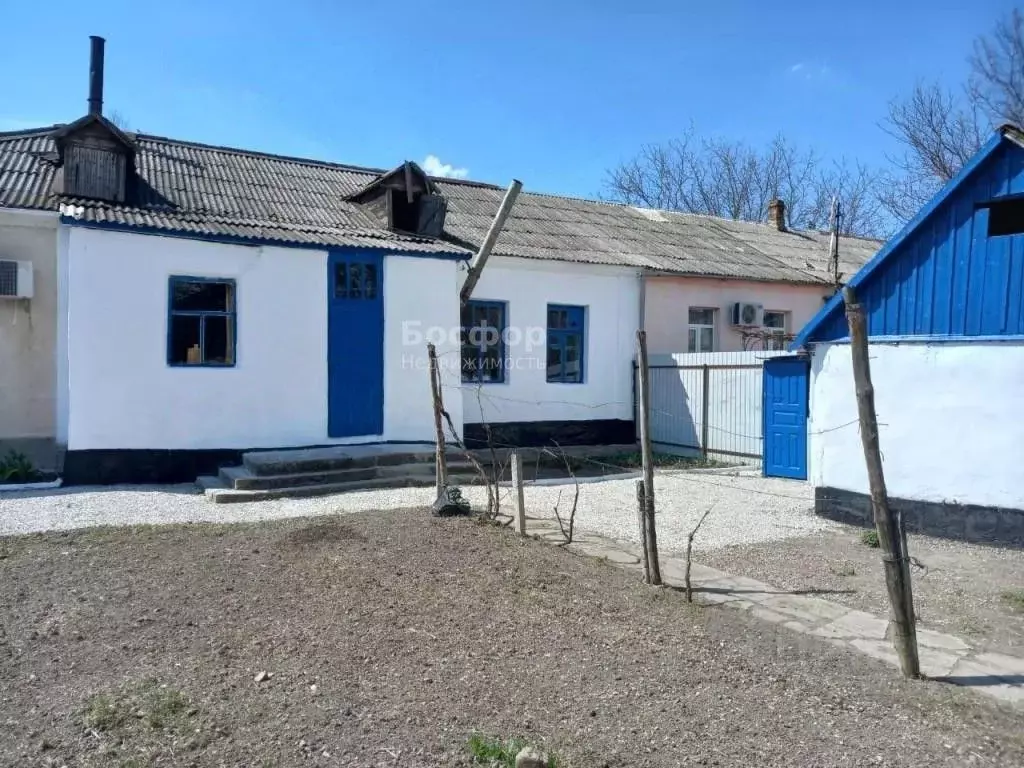 2-к кв. Крым, Белогорский район, с. Богатое ул. Заречная, 1А (43.6 м) - Фото 1