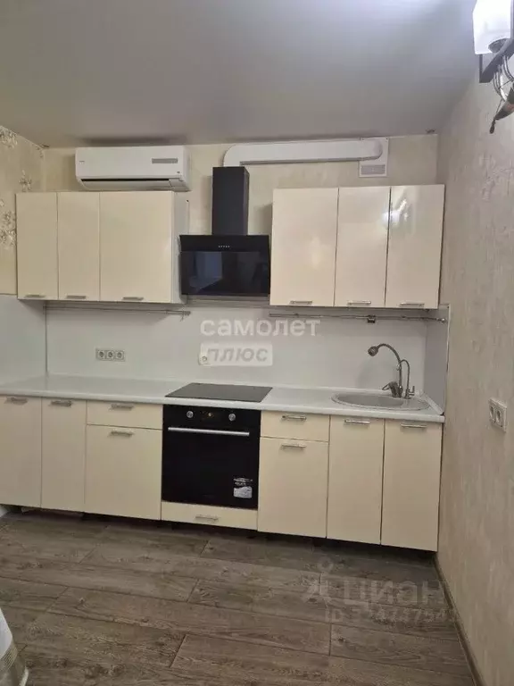 1-к кв. Коми, Сыктывкар Петрозаводская ул., 27/1 (30.9 м) - Фото 0