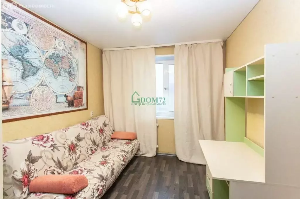 4-комнатная квартира: Тобольск, 10-й микрорайон, 44 (80 м) - Фото 1