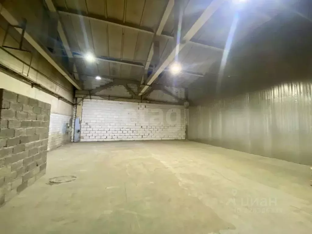 Помещение свободного назначения в Тюменская область, Тюмень ул. ... - Фото 1