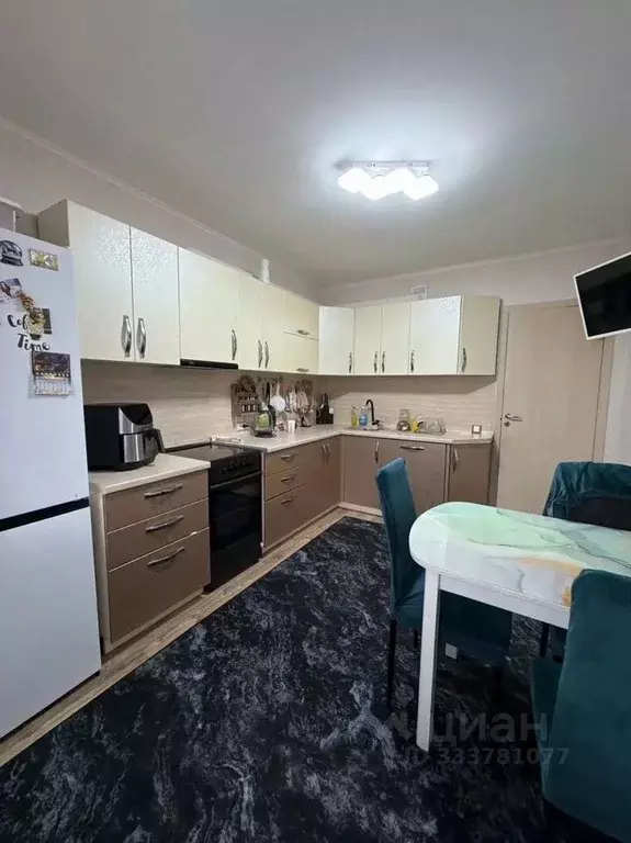 2-к кв. Московская область, Клин Клинская ул., 30 (60.0 м) - Фото 2
