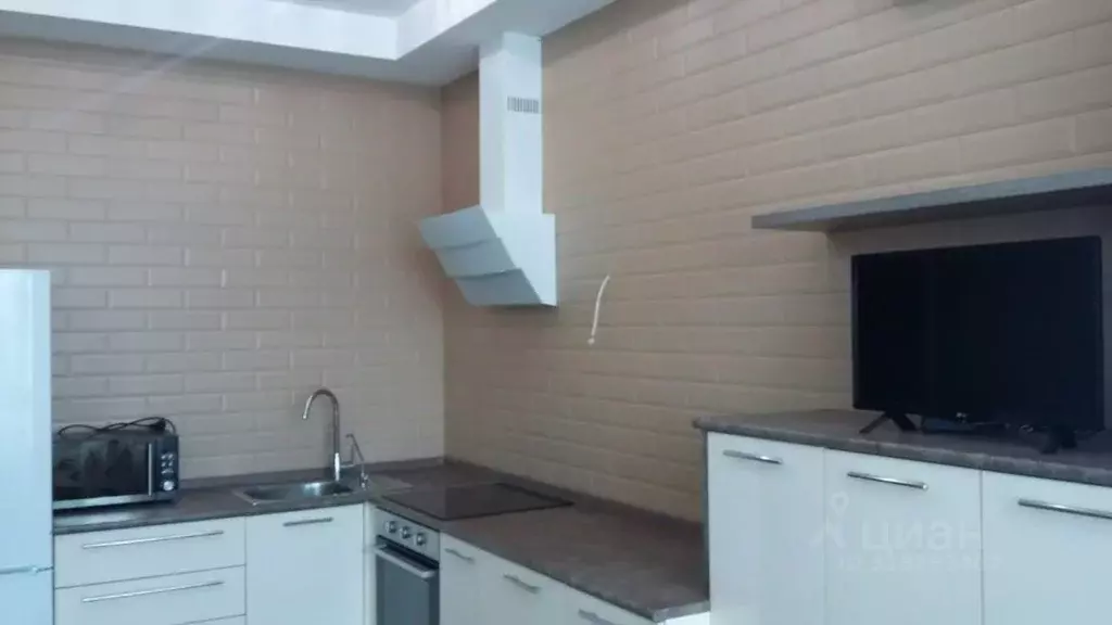 1-к кв. Воронежская область, Воронеж ул. Карла Маркса, 67/2 (46.0 м) - Фото 2