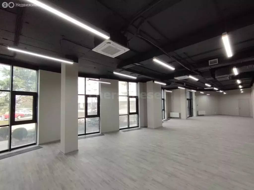 Помещение свободного назначения (200 м) - Фото 2