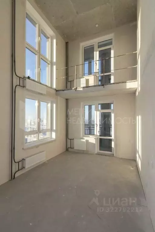 4-к кв. Тюменская область, Тюмень ул. Вьюжная, 15 (150.9 м) - Фото 0