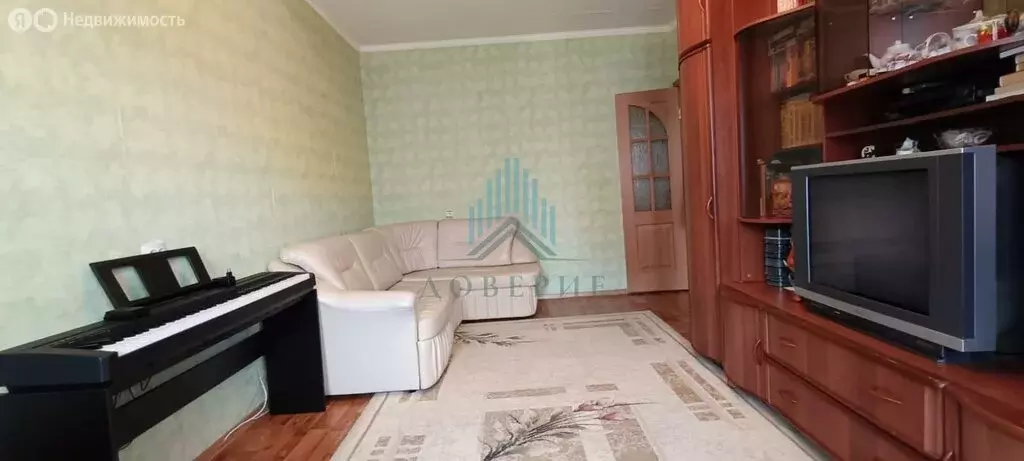 2-комнатная квартира: Астрахань, микрорайон имени Бабаевского, улица ... - Фото 1