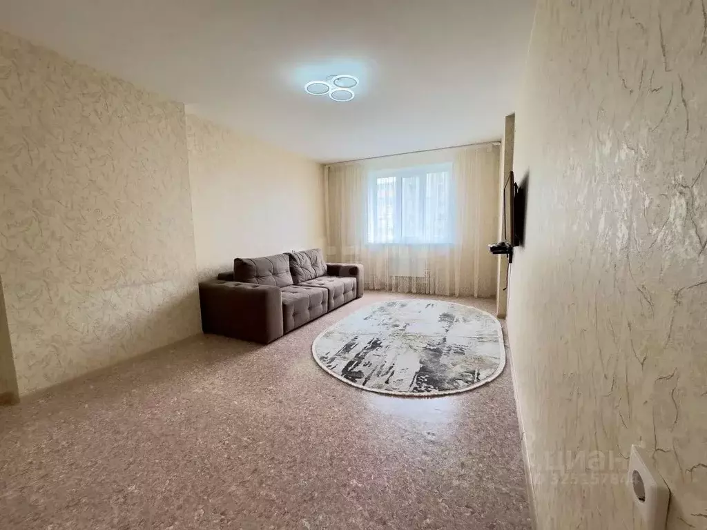 3-к кв. Саратовская область, Энгельс ул. Маяковского, 47 (94.3 м) - Фото 1