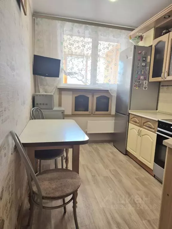 3-к кв. Самарская область, Тольятти ул. 40 лет Победы, 70 (68.0 м) - Фото 1
