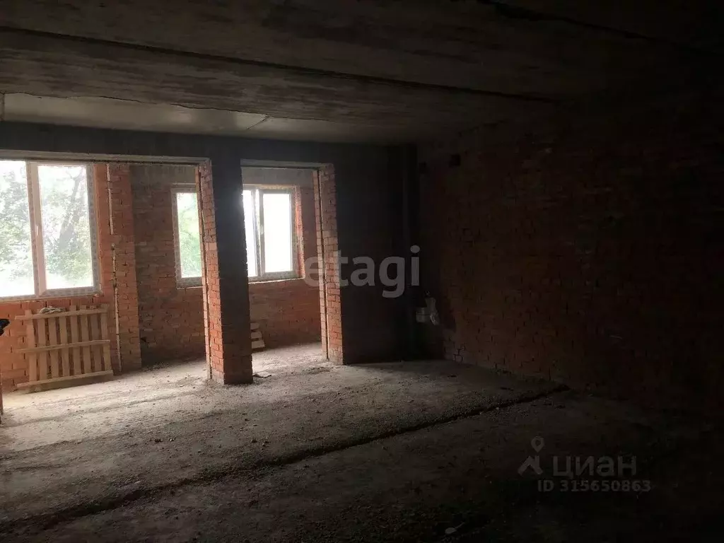 1-к кв. Северная Осетия, Владикавказ ул. Зураба Магкаева, 83к5А (40.0 ... - Фото 1