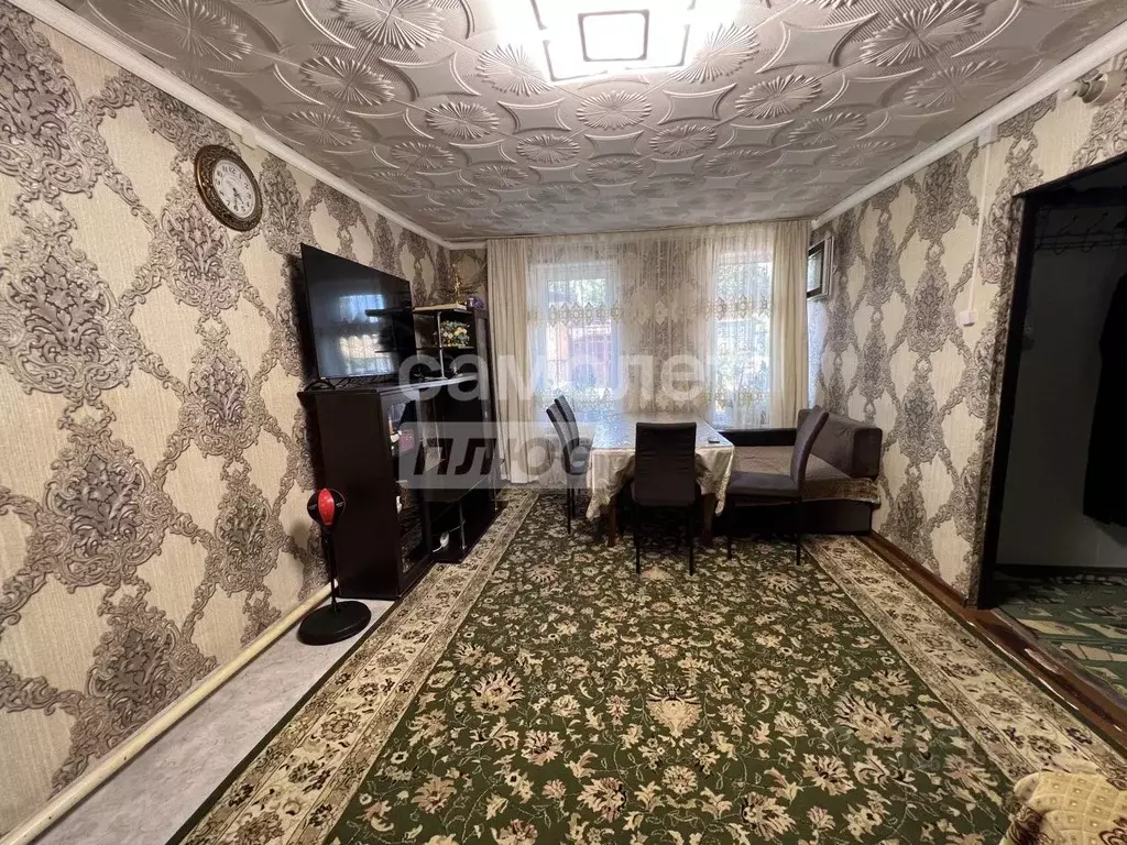 3-к кв. Астраханская область, Астрахань ул. Челюскинцев, 120 (66.1 м) - Фото 1