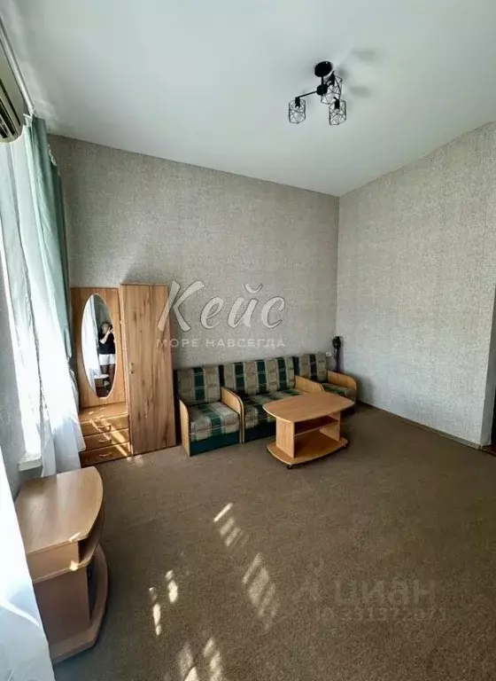 1-к кв. Крым, Феодосия ул. Победы, 12 (21.8 м) - Фото 1