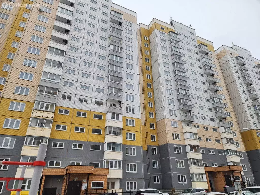 3-комнатная квартира: Красноярск, микрорайон Нанжуль-Солнечный, ... - Фото 2