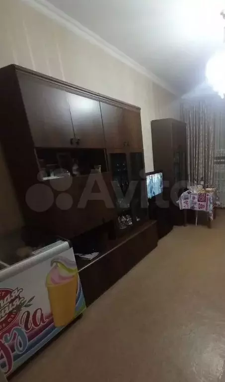 Комната 40 м в 3-к., 2/5 эт. - Фото 1