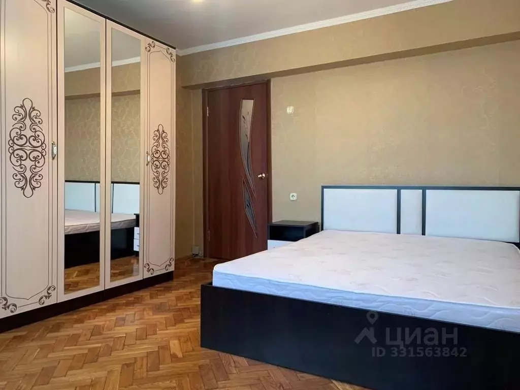 Комната Москва Комсомольский просп., 27А (19.0 м) - Фото 1
