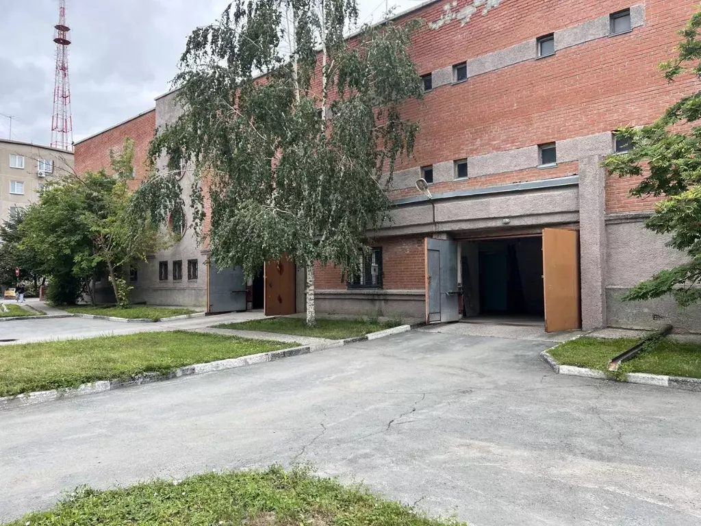 Гараж в Новосибирская область, Новосибирск ул. Римского-Корсакова, 19 ... - Фото 1