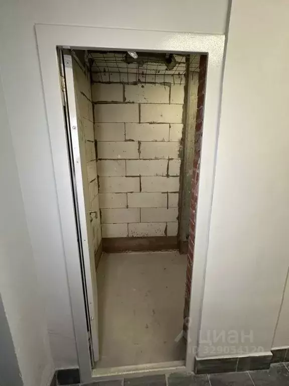 Гараж в Москва ул. Лобачевского, 120к1 (4 м) - Фото 1