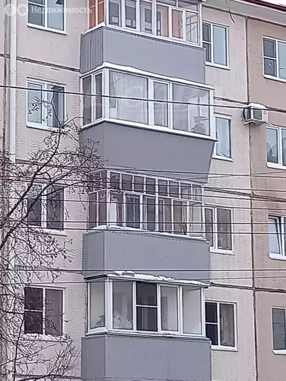 3-комнатная квартира: Курган, Пролетарская улица, 17 (56.6 м) - Фото 1