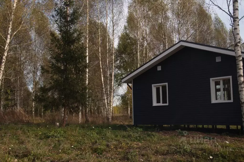 Участок в Московская область, Сергиево-Посадский городской округ, д. ... - Фото 1