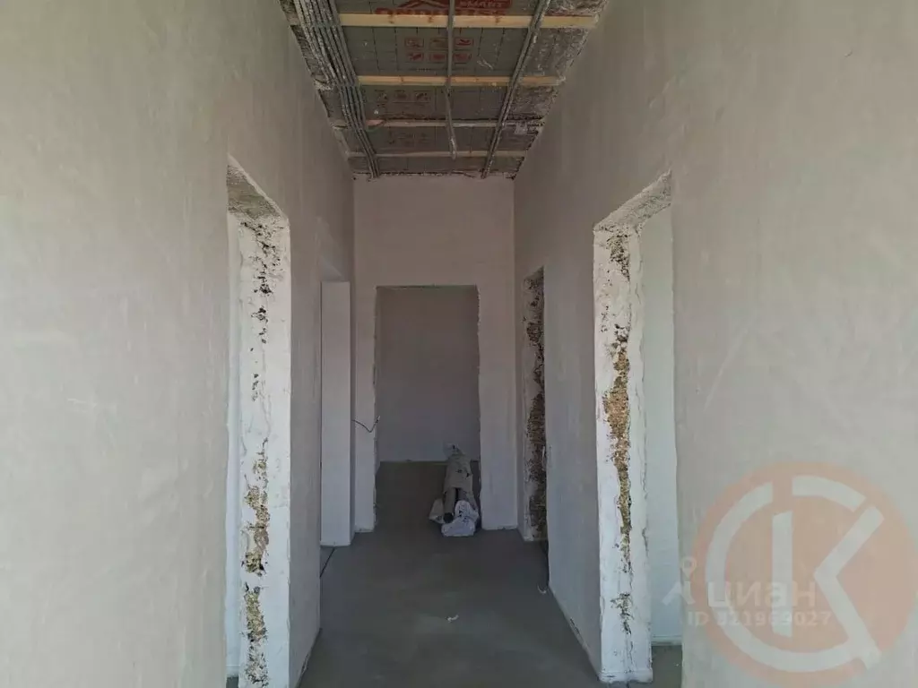 Дом в Крым, Сакский район, Лесновское с/пос, с. Владимировка ул. ... - Фото 2