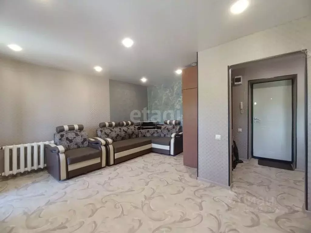 1-к кв. Алтай, Горно-Алтайск Коммунистический просп. (35.0 м) - Фото 1