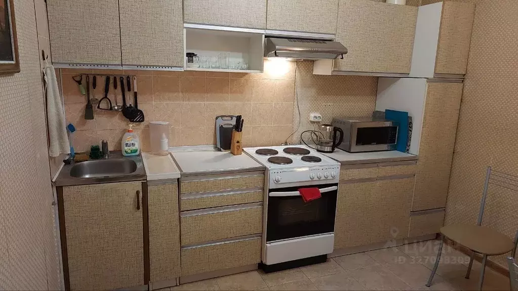 3-к кв. Москва Пятницкое ш., 16К4 (80.0 м) - Фото 2