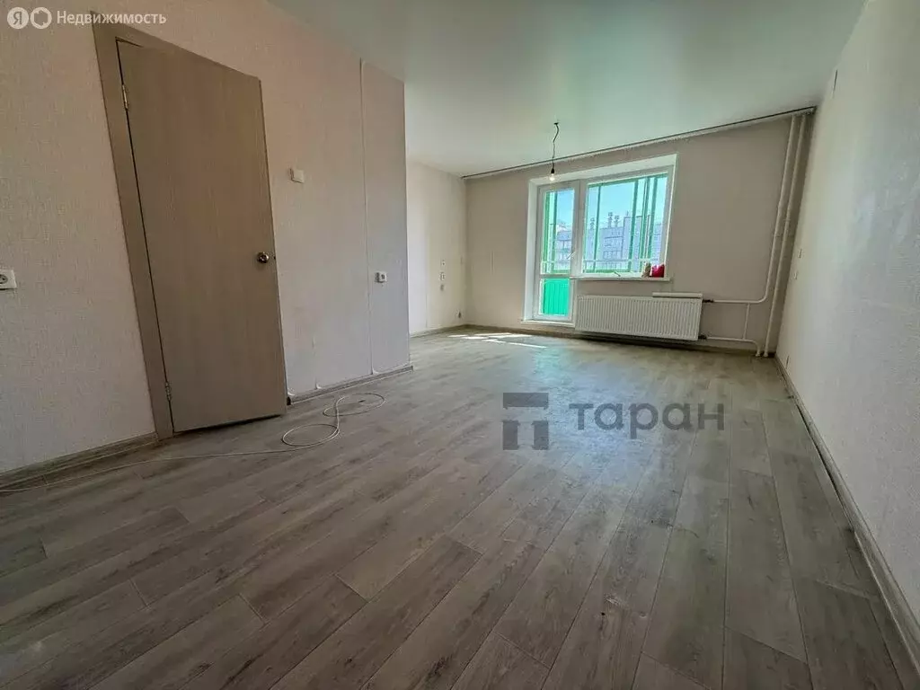 Квартира-студия: посёлок Западный, микрорайон Вишнёвая Горка, ... - Фото 1