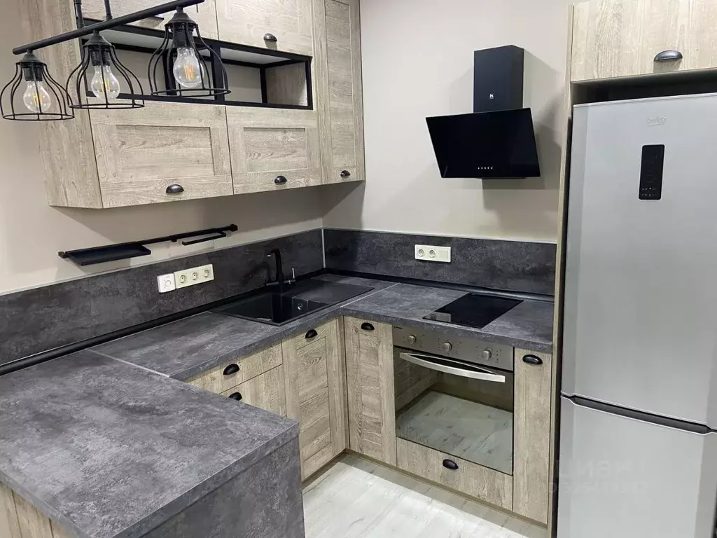 Студия Москва пос. Коммунарка, ул. Сосенский Стан, 17 (24.0 м) - Фото 1