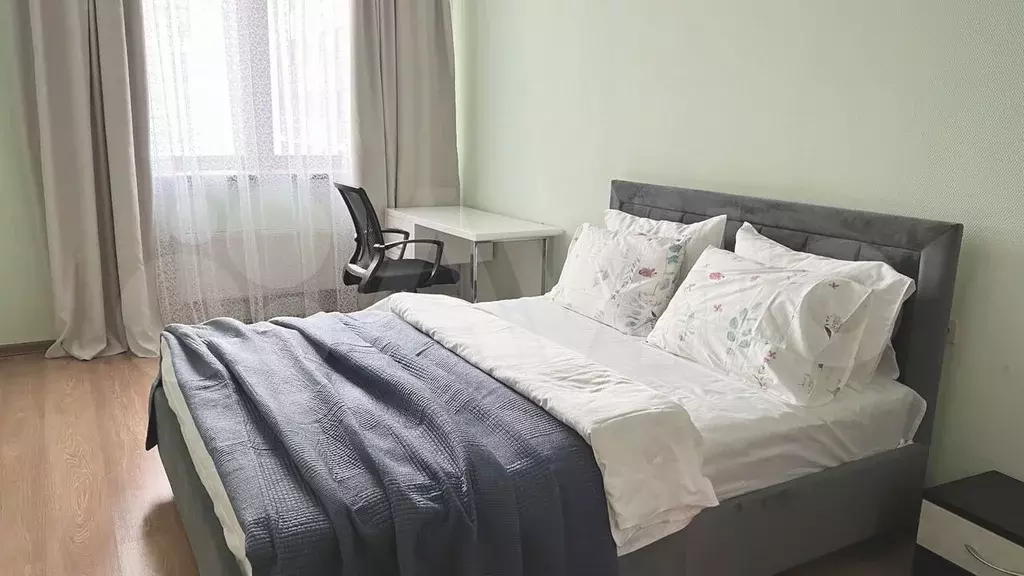 1-к. квартира, 50 м, 13/27 эт. - Фото 1
