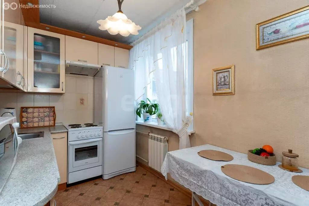 3-комнатная квартира: Новосибирск, Киевская улица, 13 (56.8 м) - Фото 2