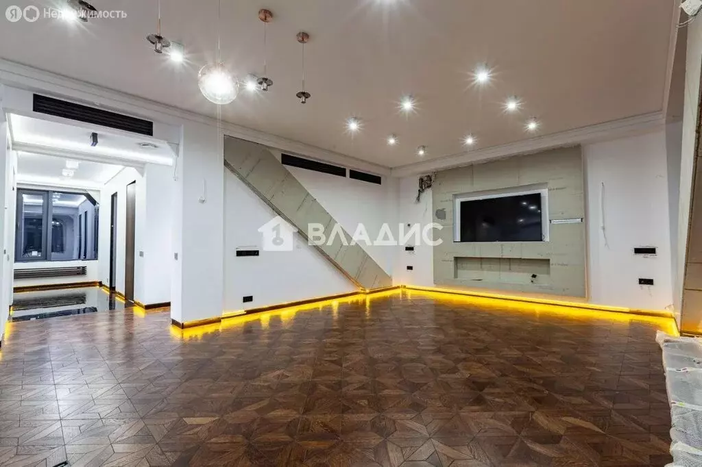 5-комнатная квартира: Москва, Нахимовский проспект, 73 (173 м) - Фото 1