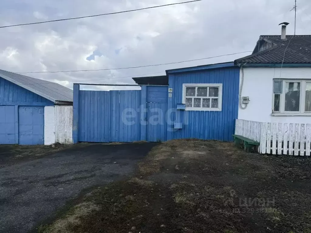 Дом в Свердловская область, Слободо-Туринский район, Усть-Ницинское ... - Фото 1