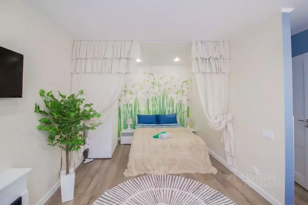 Студия Калужская область, Калуга ул. Максима Горького, 61 (28.1 м) - Фото 1