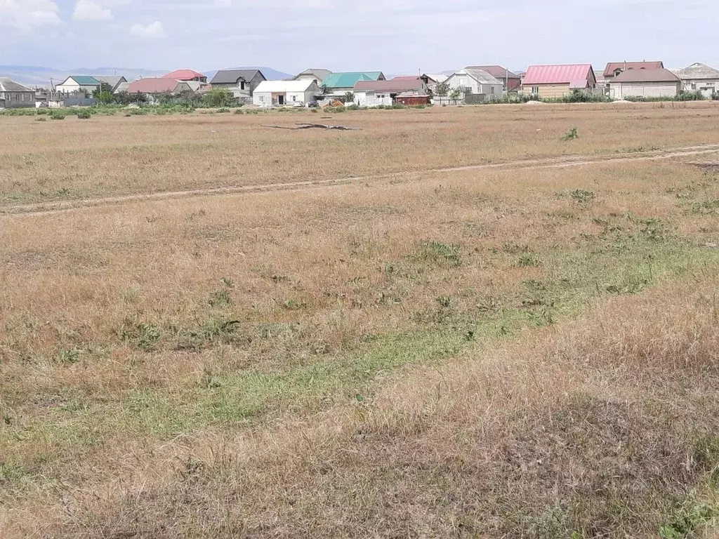 Участок в Дагестан, Махачкала городской округ, Шамхал пгт проезд 5-й ... - Фото 0