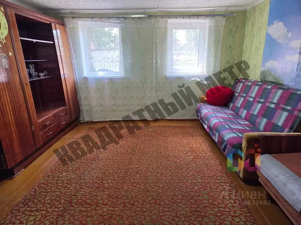 Дом в Калмыкия, Городовиковский район, с. Виноградное Южная ул., 2 (47 ... - Фото 1