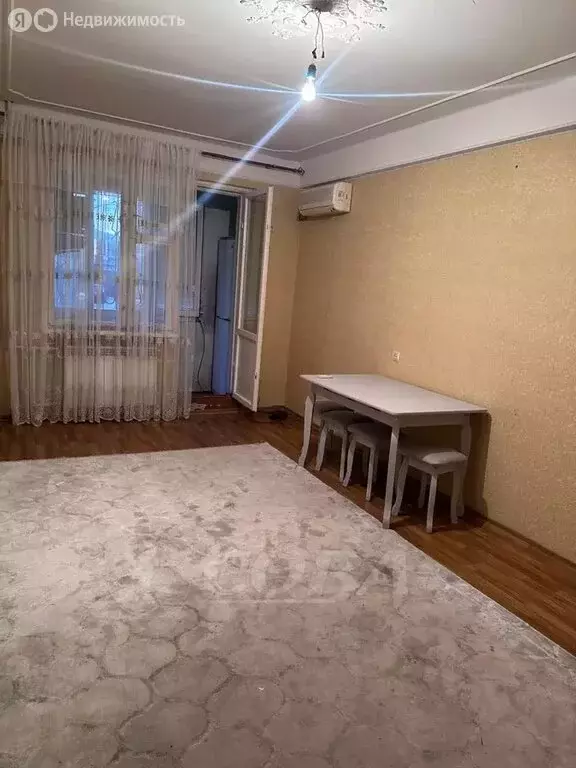 1-комнатная квартира: Махачкала, улица Нигматулы Магомедова, 83К (40 ... - Фото 2