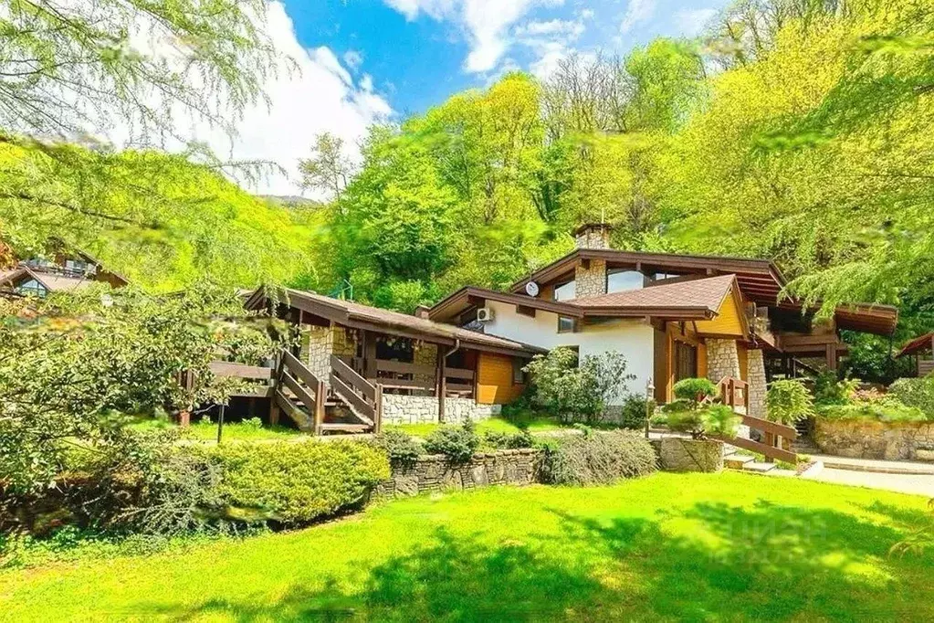 Дом в Кировская область, Вятскополянский район, Красная Поляна пгт  ... - Фото 1