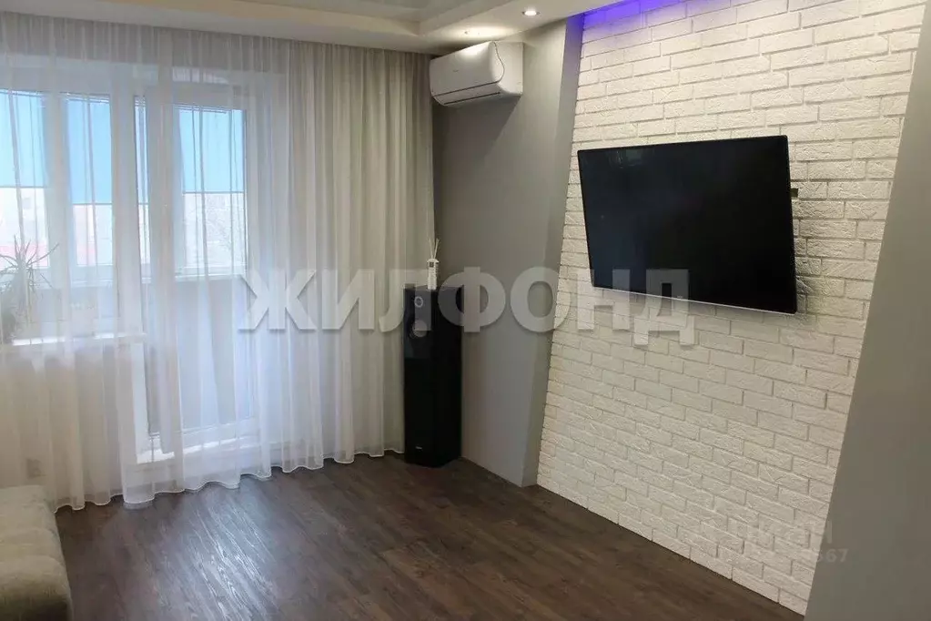 4-к кв. Хакасия, Абакан ул. Некрасова, 24А (77.7 м) - Фото 1