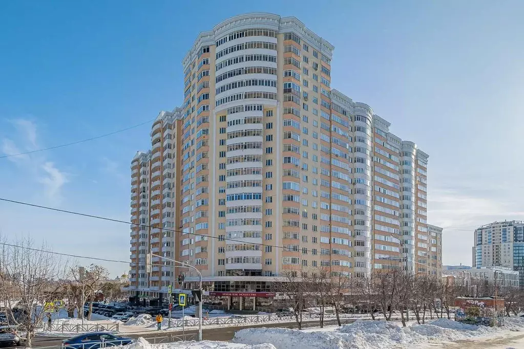 2-к кв. Свердловская область, Екатеринбург ул. Шейнкмана, 111 (65.0 м) - Фото 1